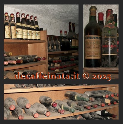 Alcuni scaffali della collezione di vini e liquori di mio nonno, fotografati mi pare nell'anno 2018, poco prima del rinnovo dell'edificio. 